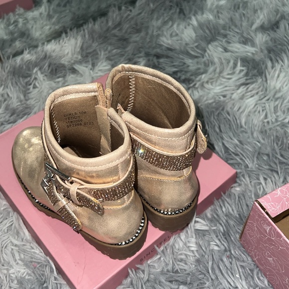 Rose gold boots for toddler * - Picture 4 of 5